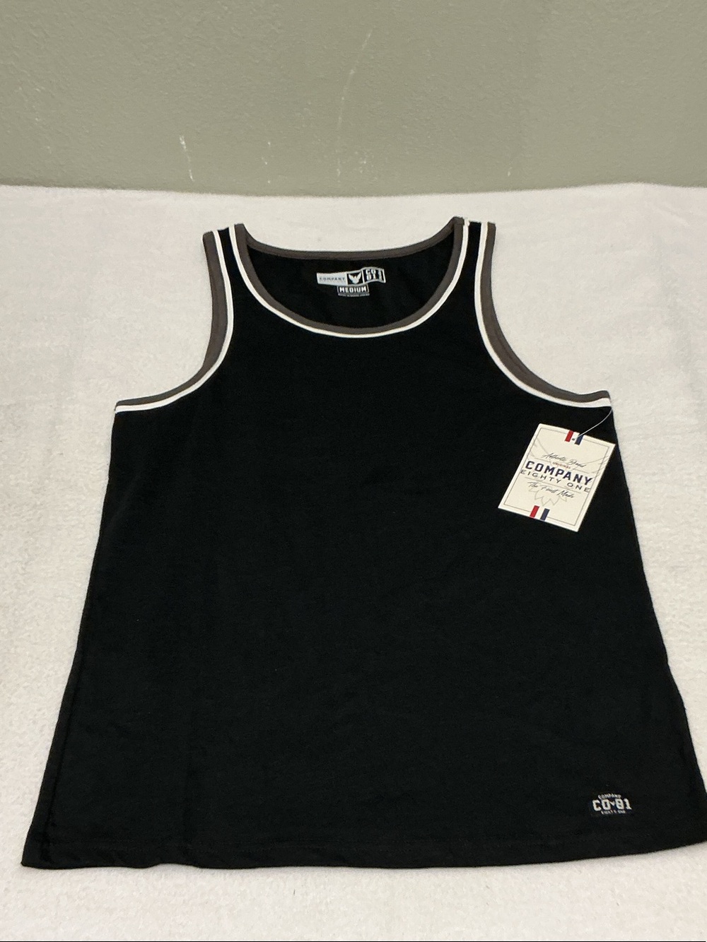 Mens Company 81 Black Sleeveless Tank Top with Contrast Trim Sz Medium NWT 3118